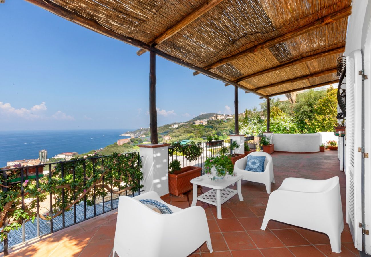 Villa in Massa Lubrense - Estate4home - Villamia