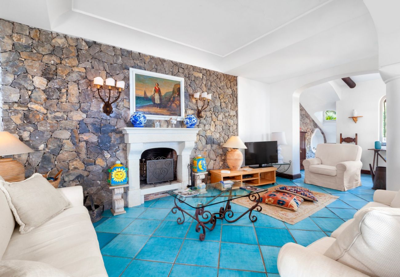 Villa in Massa Lubrense - Estate4home - Villamia