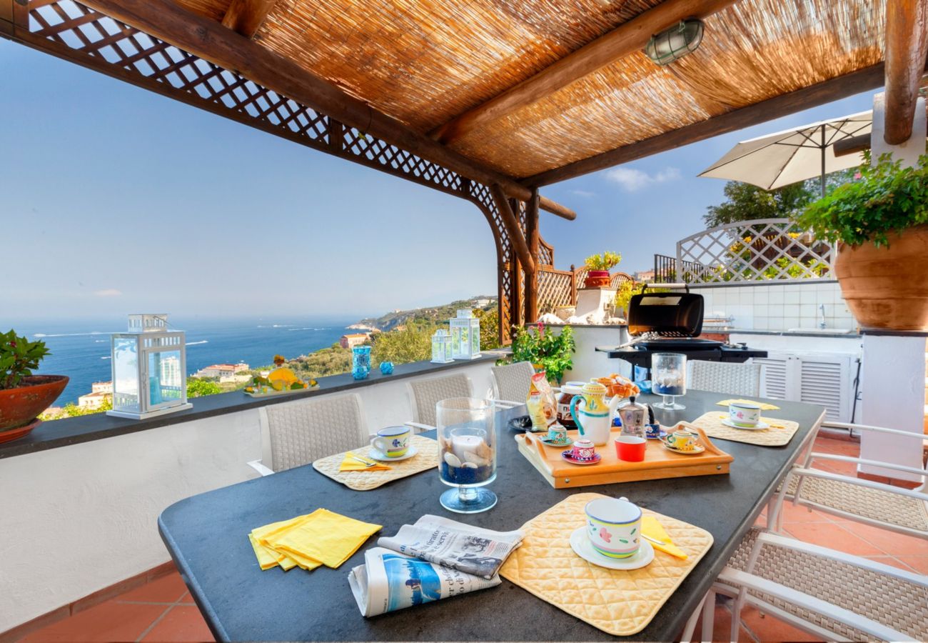 Villa in Massa Lubrense - Estate4home - Villamia