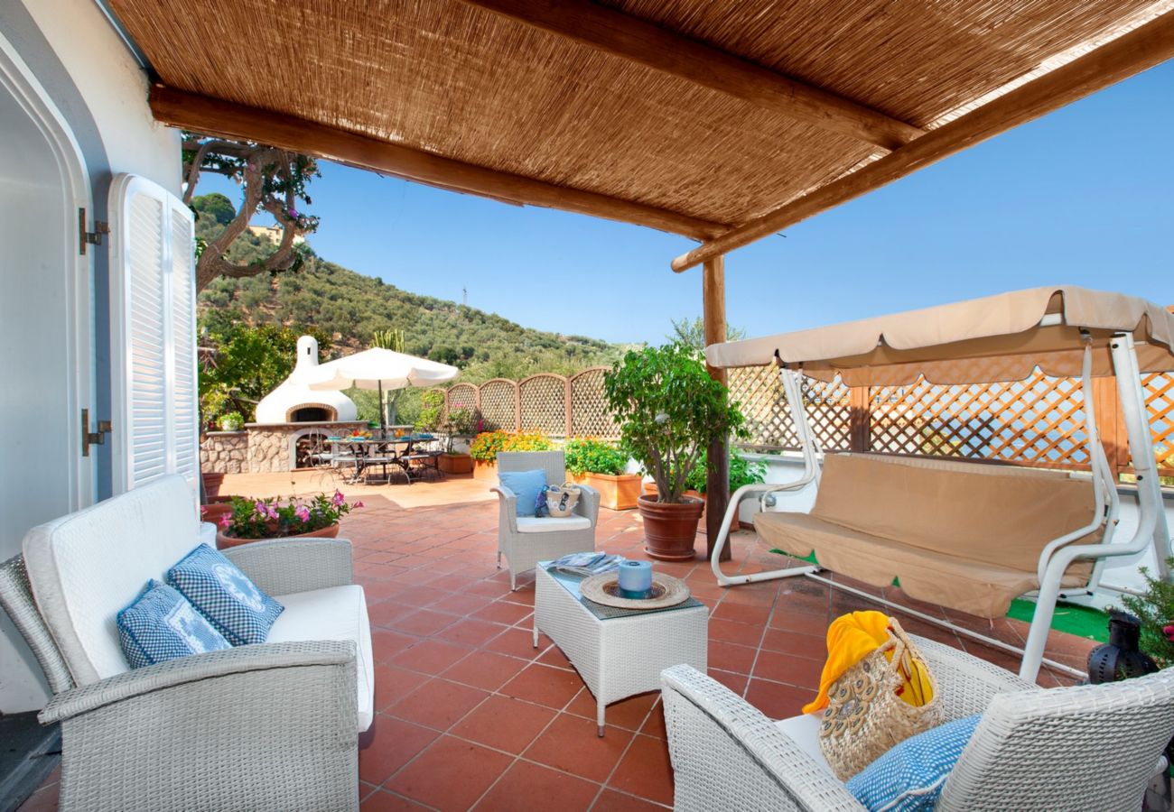 Villa in Massa Lubrense - Estate4home - Villamia