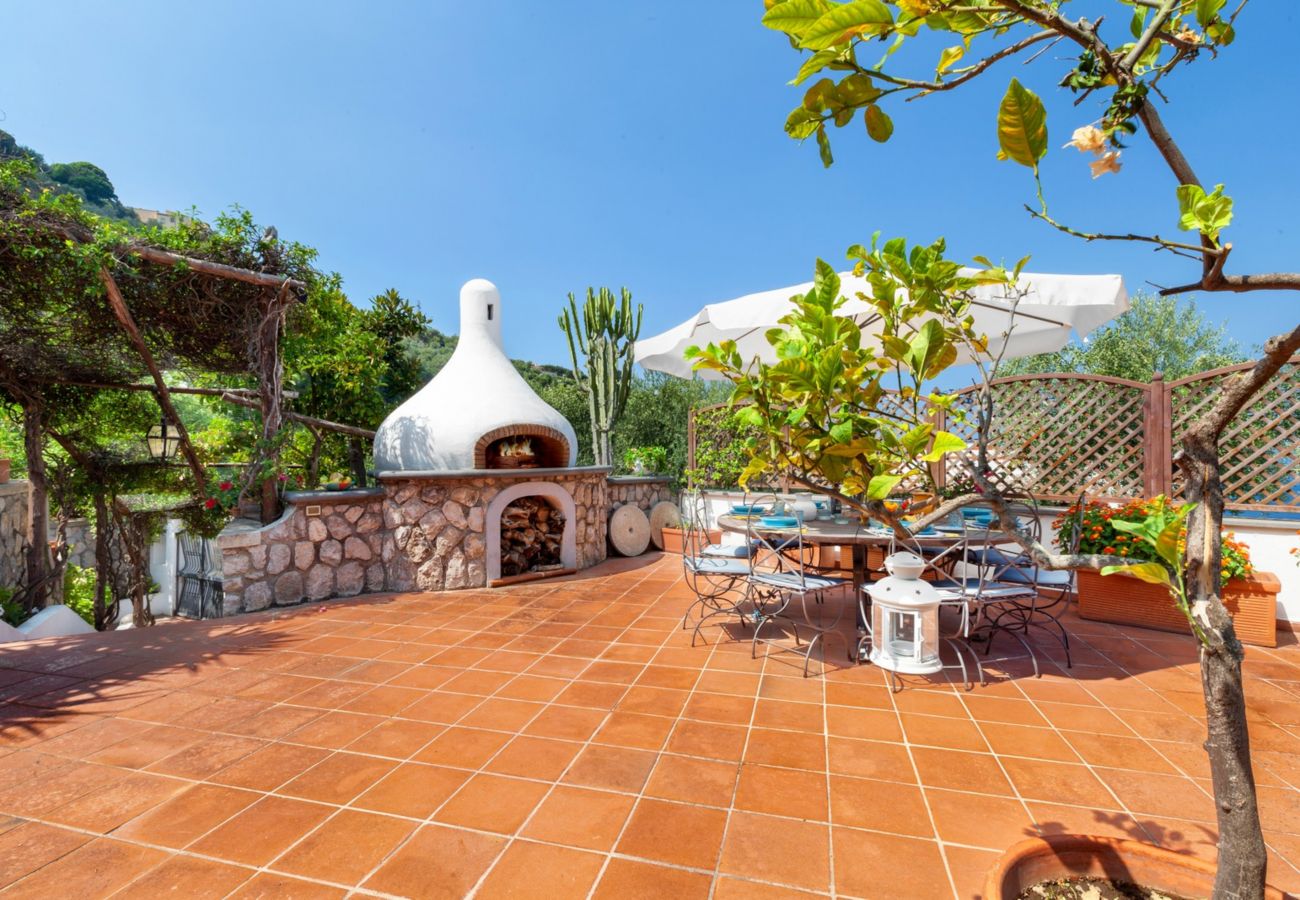Villa in Massa Lubrense - Estate4home - Villamia
