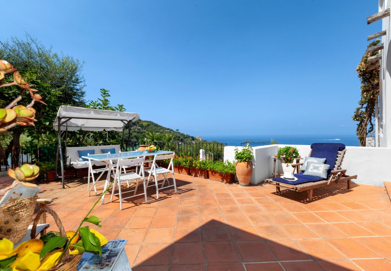 Villa in Massa Lubrense - Estate4home - Villamia