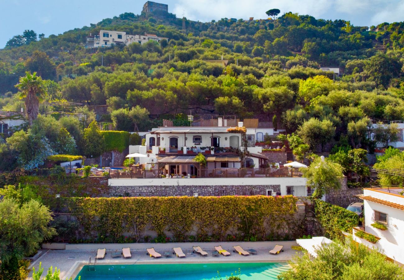 Villa in Massa Lubrense - Estate4home - Villamia
