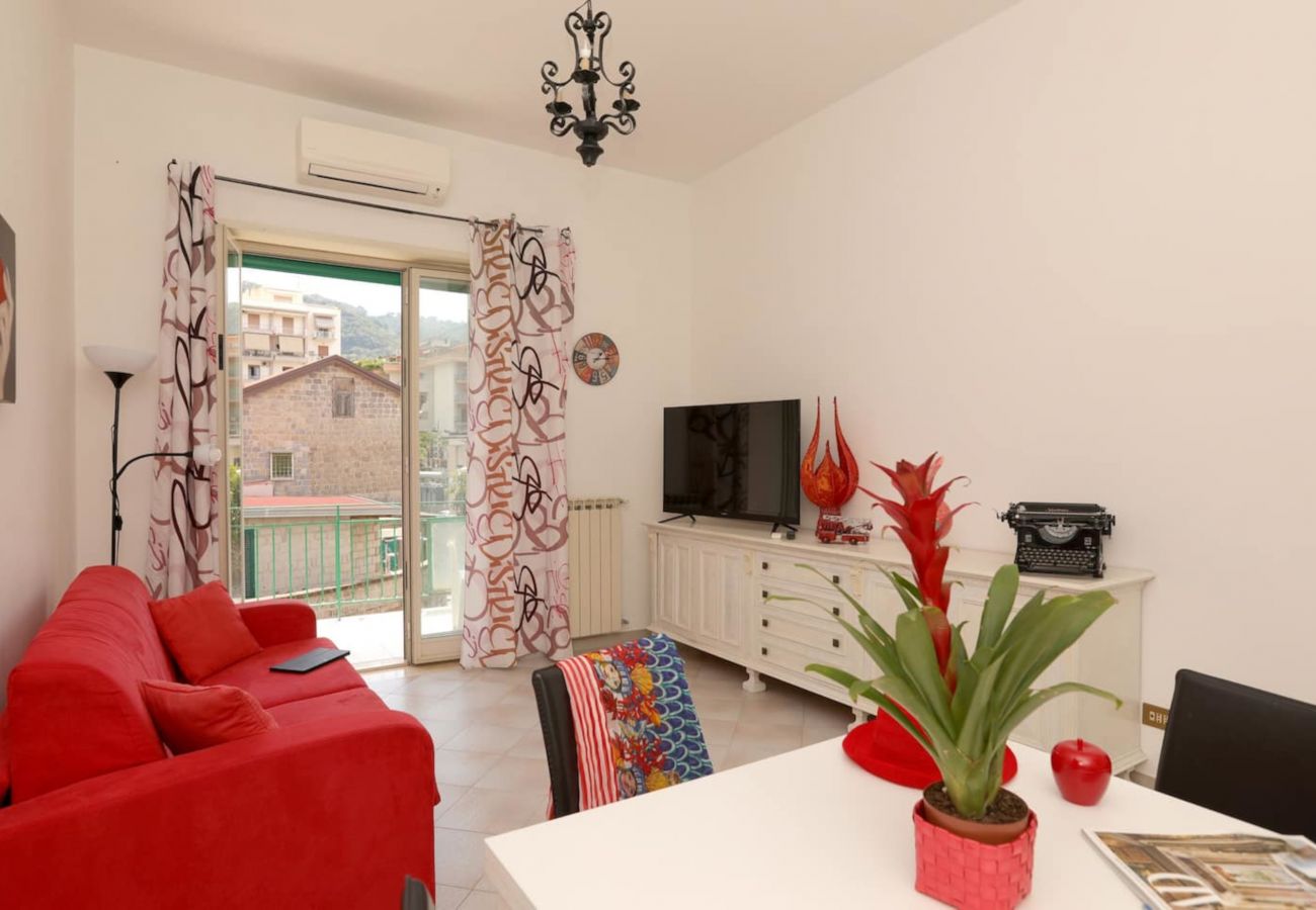 Apartment in Sorrento - Casa Pina
