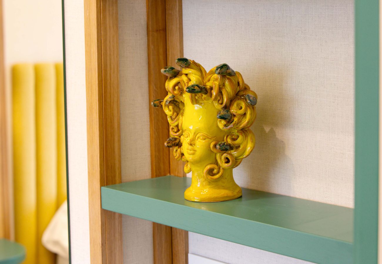 Apartment in Sorrento - Suite Pina Emerald
