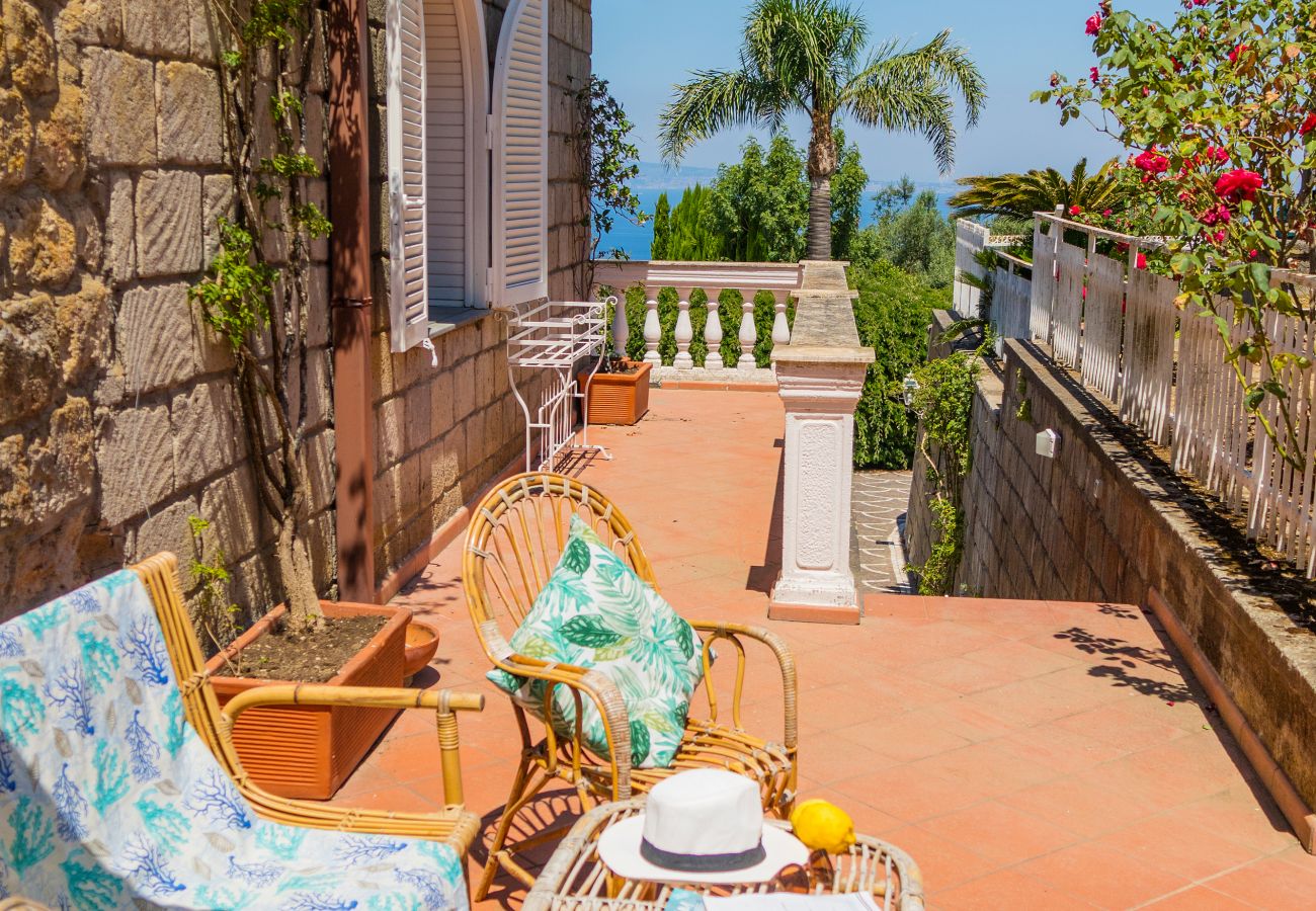 Villa in Sant´Agnello - Estate4home - Villa Nastro Argento