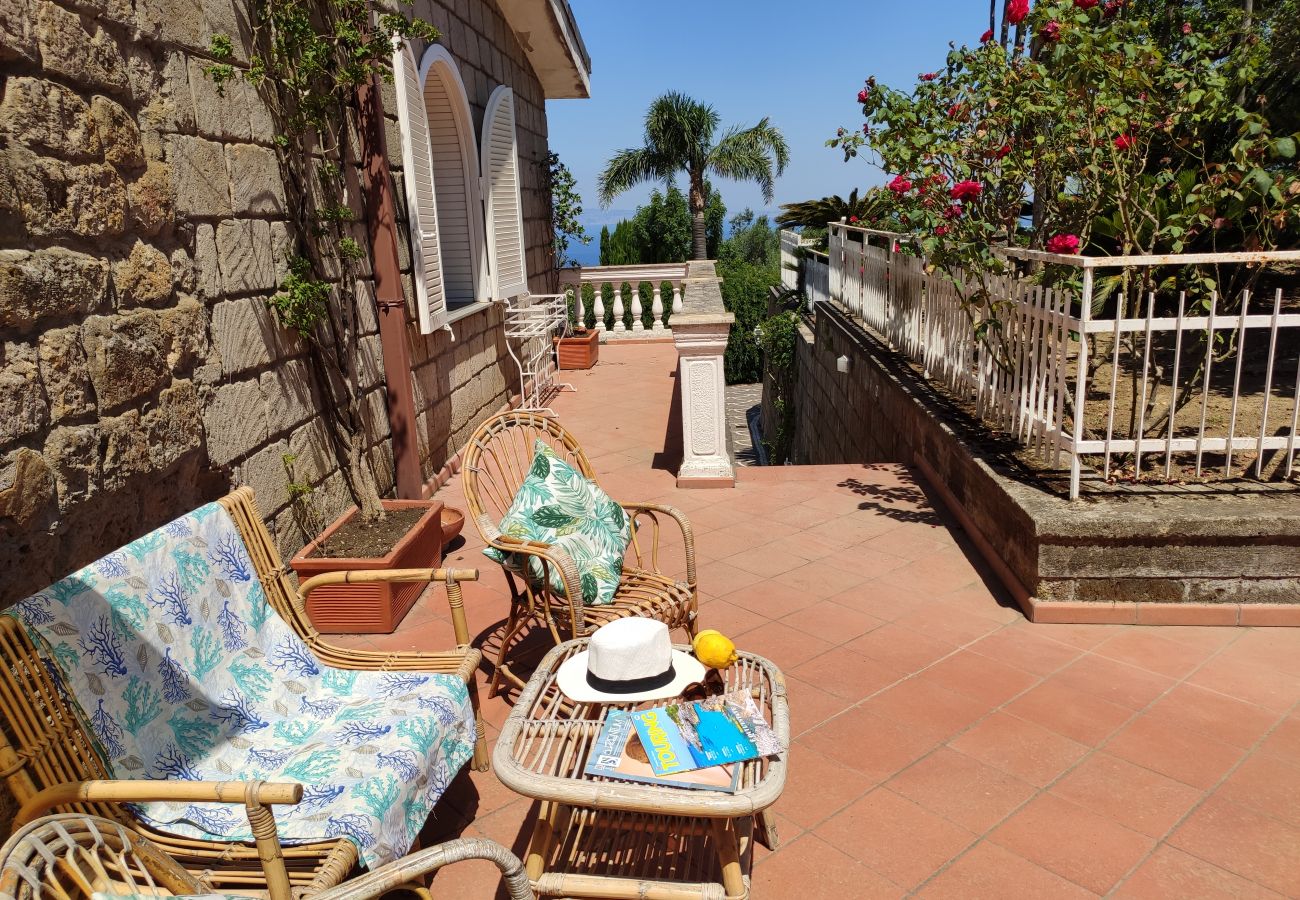 Villa in Sant´Agnello - Estate4home - Villa Nastro Argento