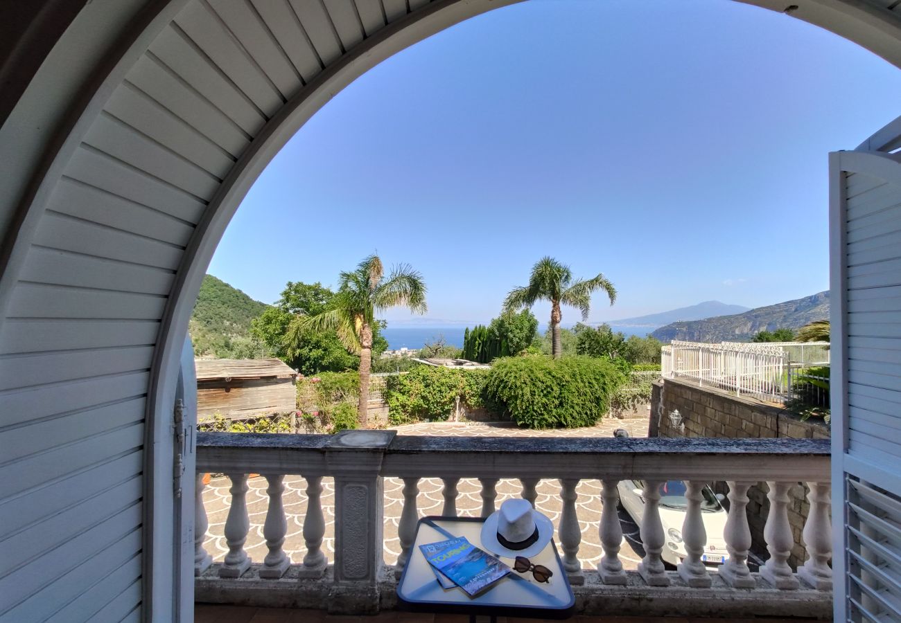 Villa in Sant´Agnello - Estate4home - Villa Nastro Argento