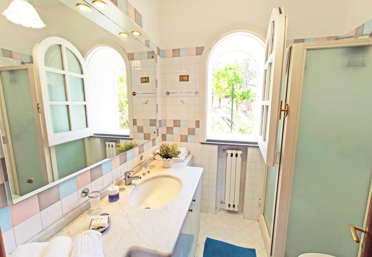 Villa in Sant´Agnello - Estate4home - Villa Nastro Argento