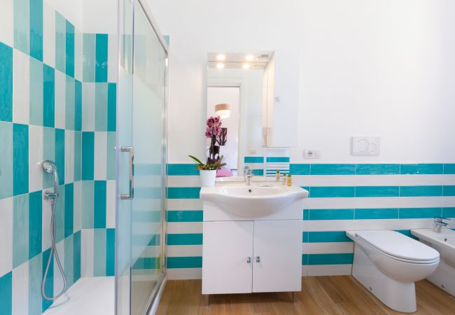 Rent by room in Piano di Sorrento - Sofia Flora Studio Rent by room in Piano di Sorrento - Sofia Flora Studio