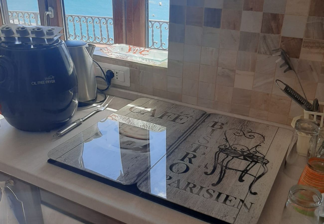 Apartment in Positano - Maison Lirio