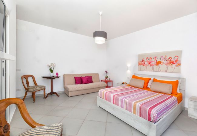 Rent by room in Piano di Sorrento - Sofia flora Room Rent by room in Piano di Sorrento - Sofia flora Room