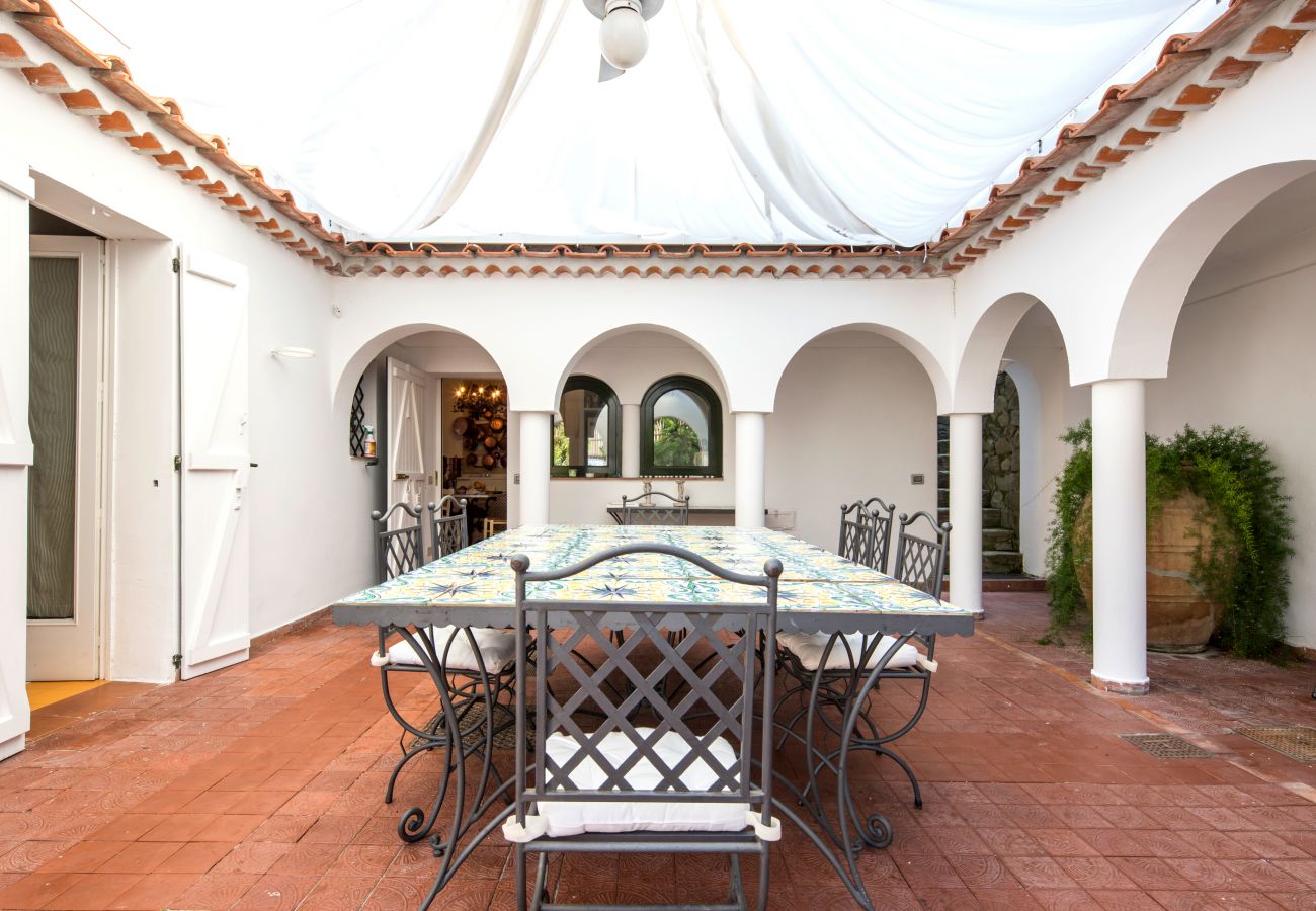 Villa in Massa Lubrense - Villa Bouganville