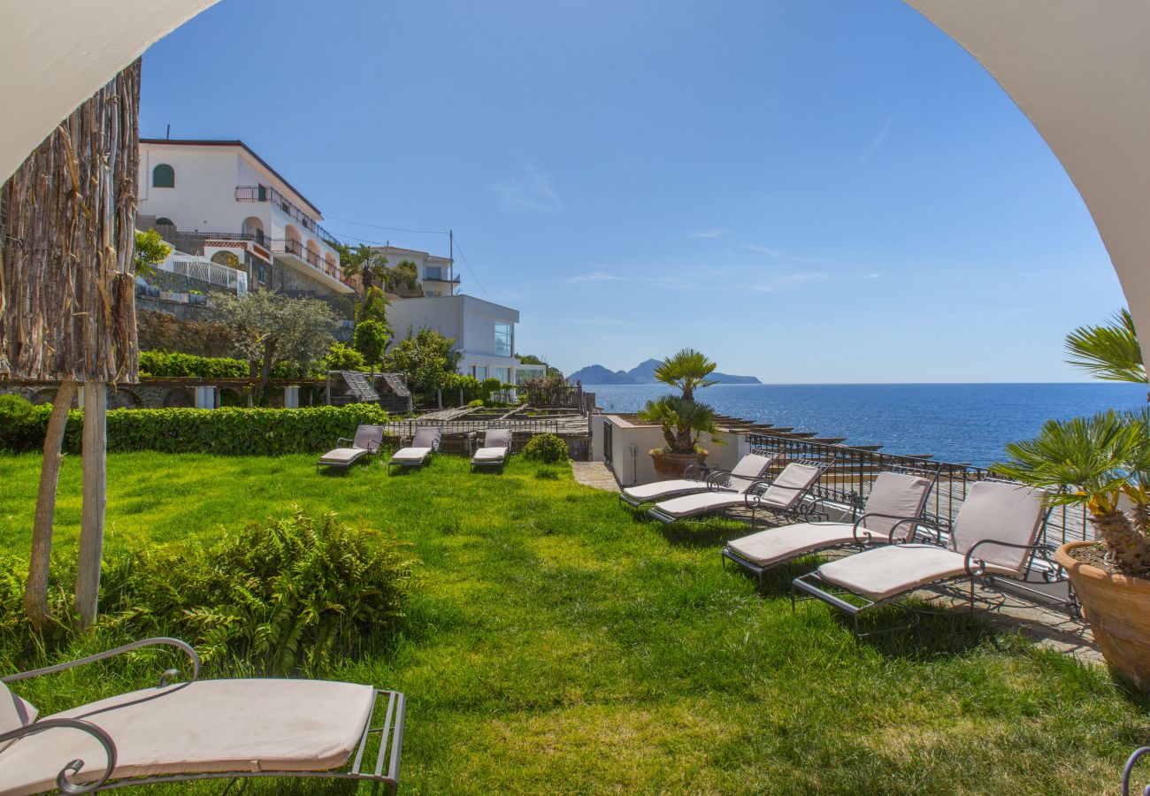 Villa in Massa Lubrense - Villa Bouganville