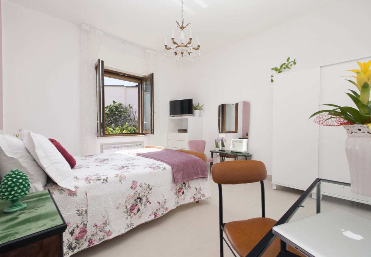 Apartment in Sant´Agnello - Estate4home - Casa Luigino