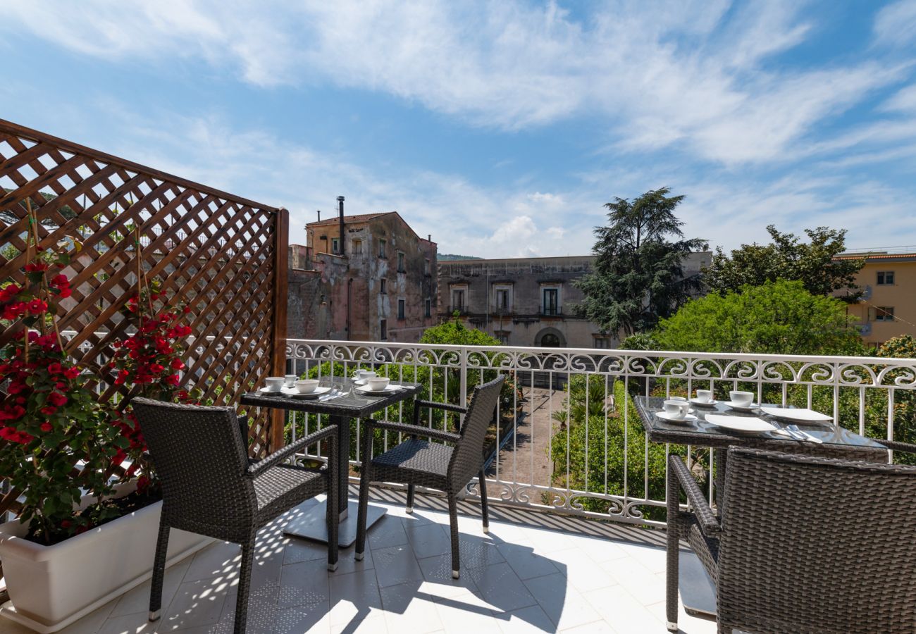 Rent by room in Piano di Sorrento - Villa Francesca - Camelia