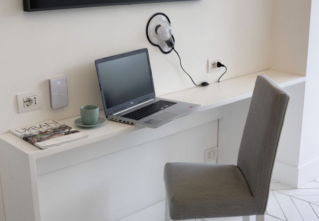 Rent by room in Sant´Agnello - Iommella luxury rooms: ACCARDI Rent by room in Sant´Agnello - Iommella luxury rooms: ACCARDI