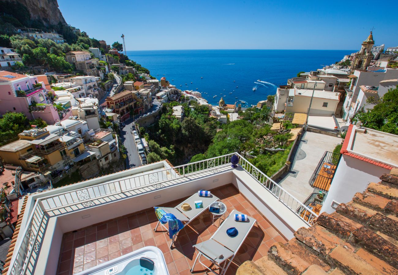 Apartment in Positano - Medusa Suite