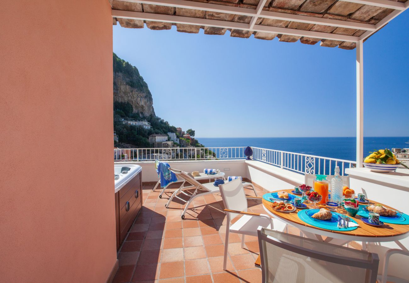 Apartment in Positano - Medusa Suite