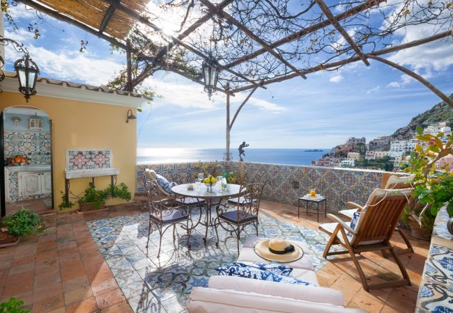 House in Positano - Palazzo Crocione