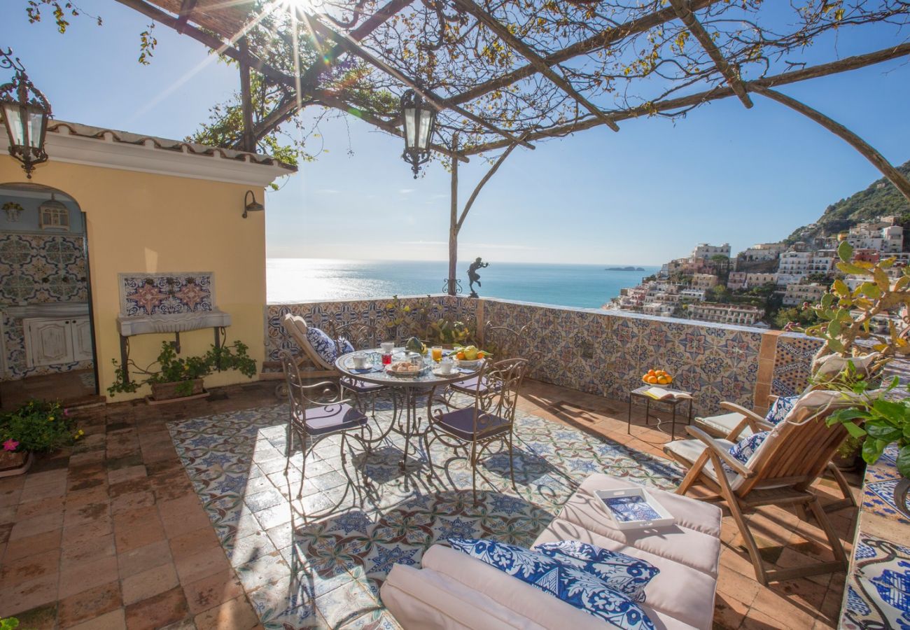 House in Positano - Palazzo Crocione