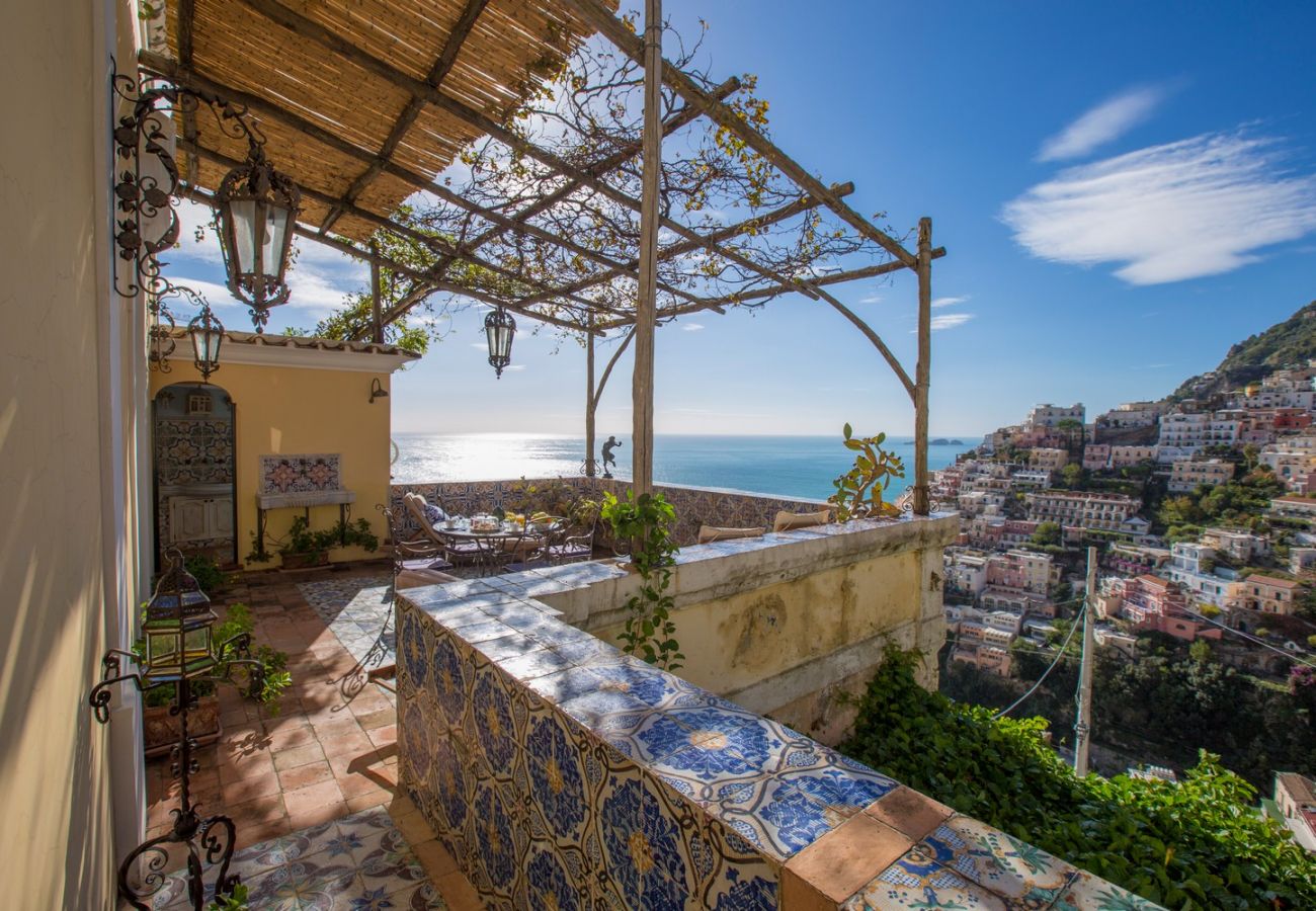 House in Positano - Palazzo Crocione