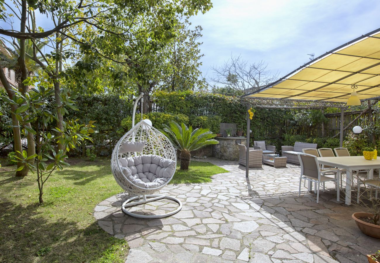 Villa in Sant´Agata sui Due Golfi - Resort Ravenna - Villa Dama
