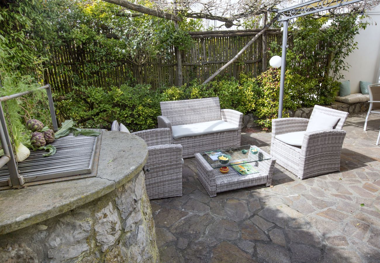 Villa in Sant´Agata sui Due Golfi - Resort Ravenna - Villa Dama
