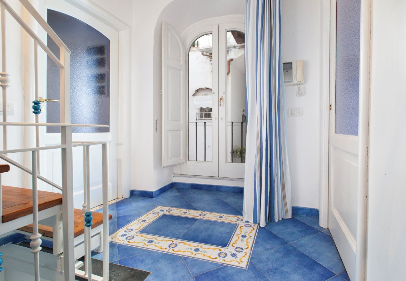 Apartment in Sorrento - Estate4home- Casa Tarantino
