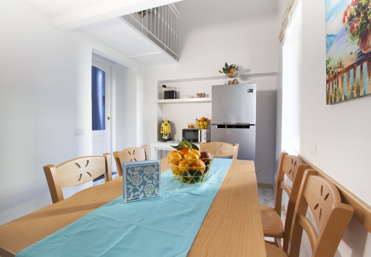 Apartment in Sorrento - Estate4home- Casa Tarantino