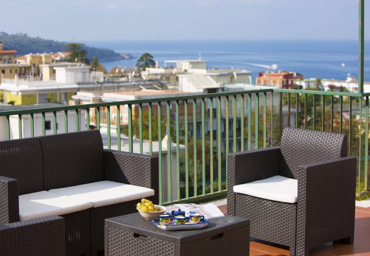 Apartment in Sorrento - Casa Miramare
