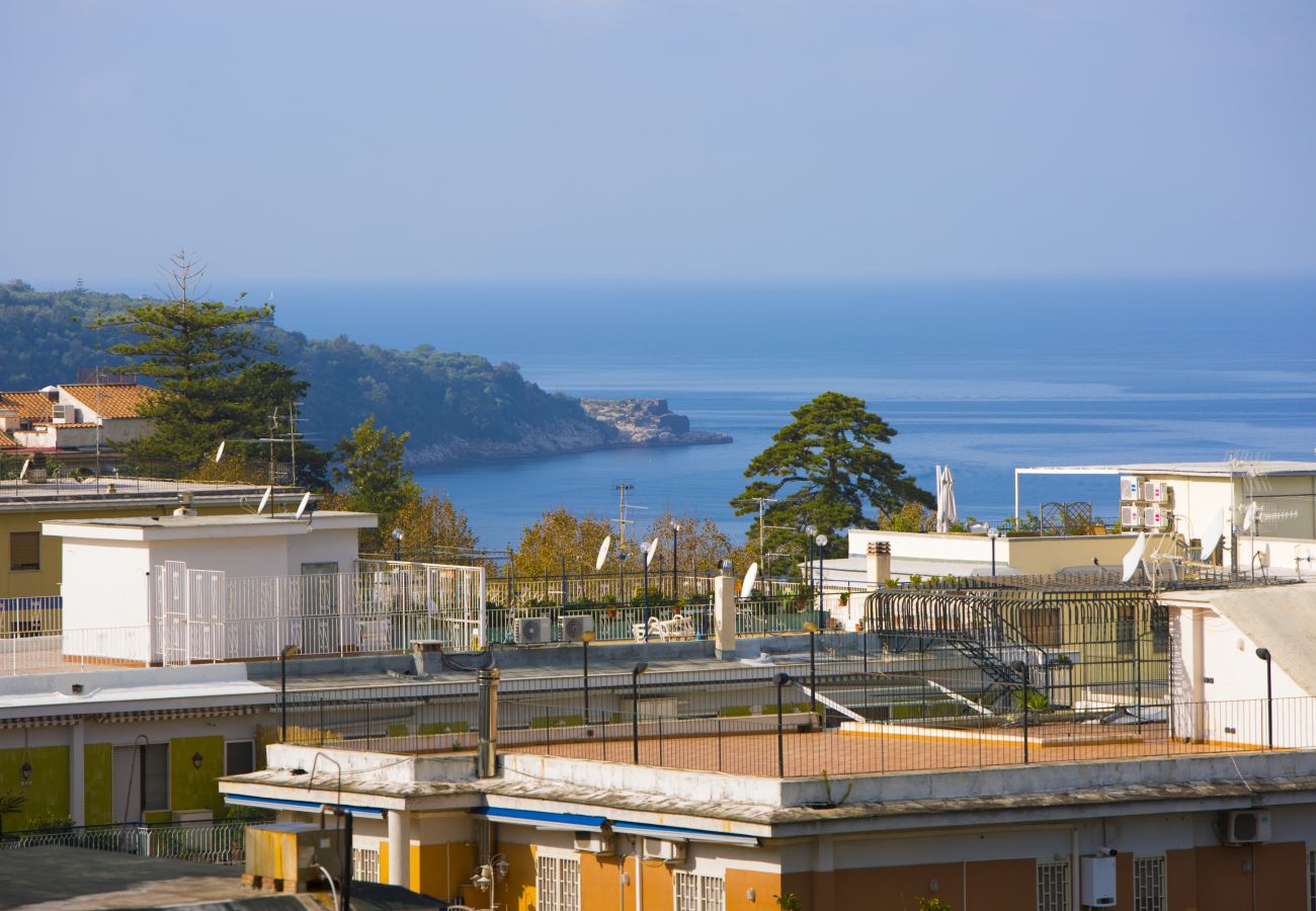 Apartment in Sorrento - Casa Miramare