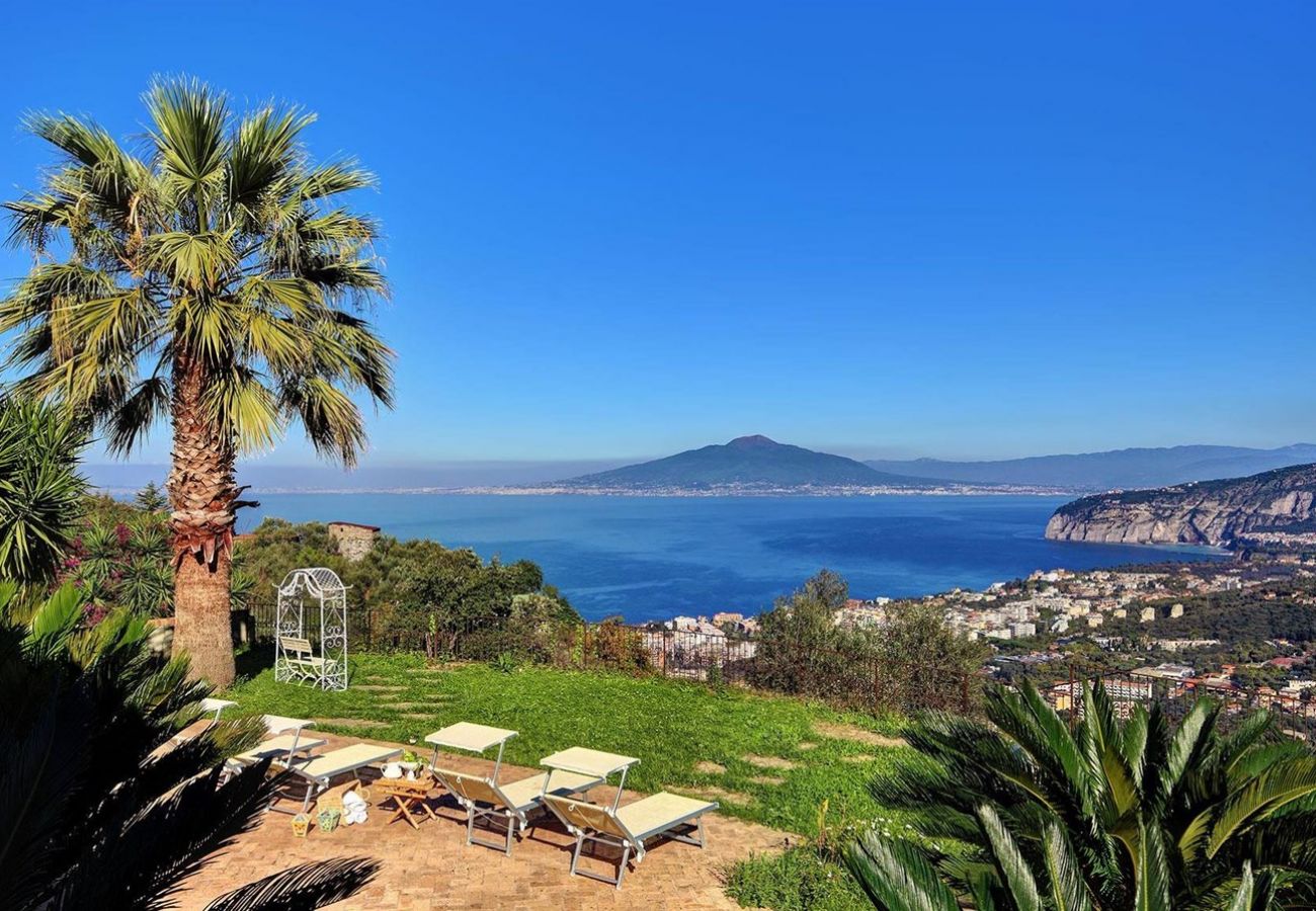 Villa in Sorrento - Estate4home - Villa Giù Giù