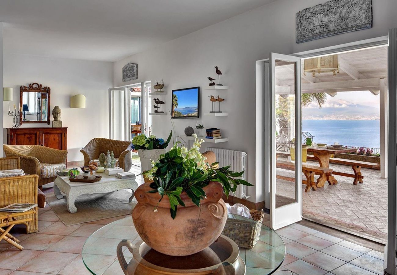Villa in Sorrento - Estate4home - Villa Giù Giù