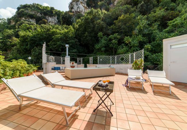 Apartment in Sorrento - The attic