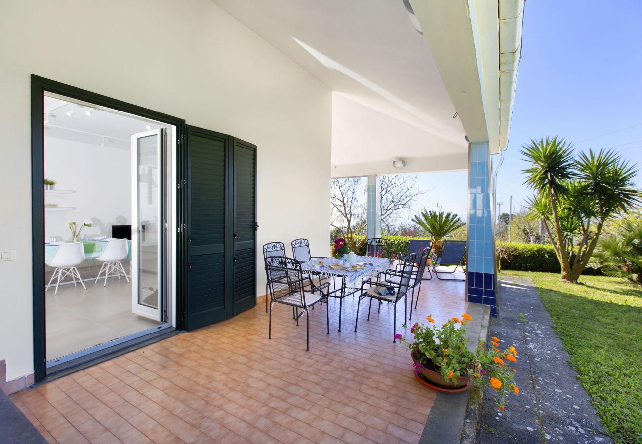 Villa in Massa Lubrense - Estate4home - Villa Corinna