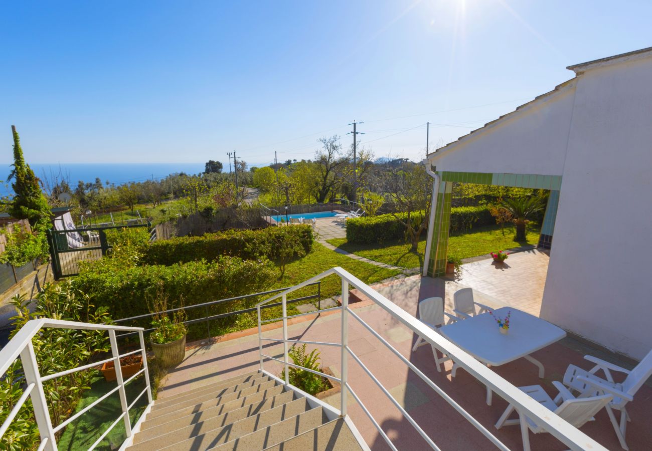Villa in Massa Lubrense - Estate4home - Villa Corinna