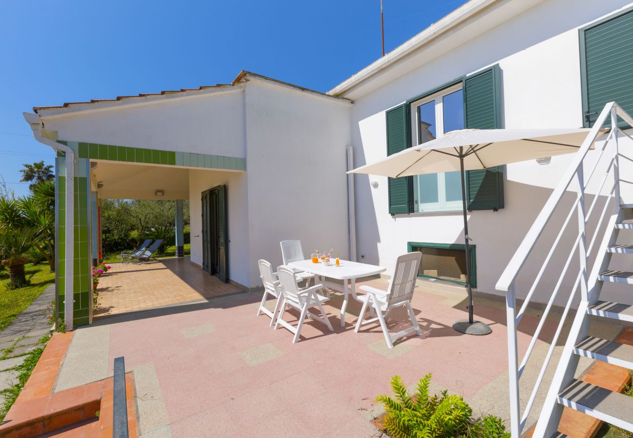 Villa in Massa Lubrense - Estate4home - Villa Corinna