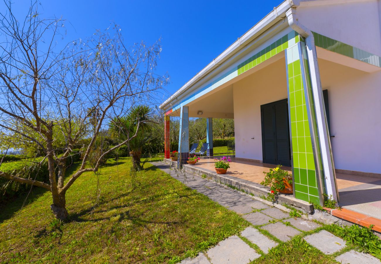 Villa in Massa Lubrense - Estate4home - Villa Corinna