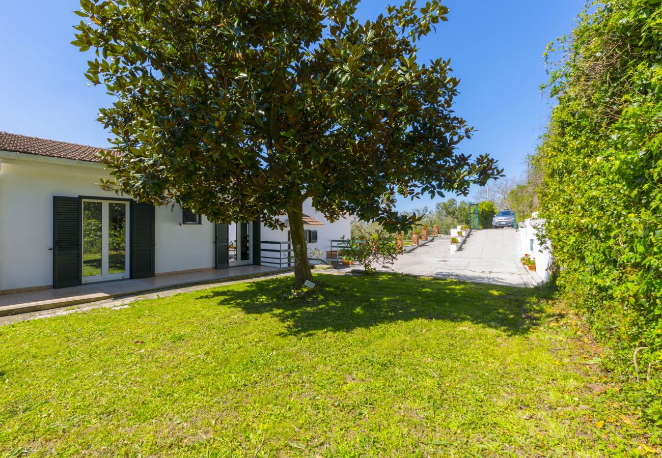 Villa in Massa Lubrense - Estate4home - Villa Corinna