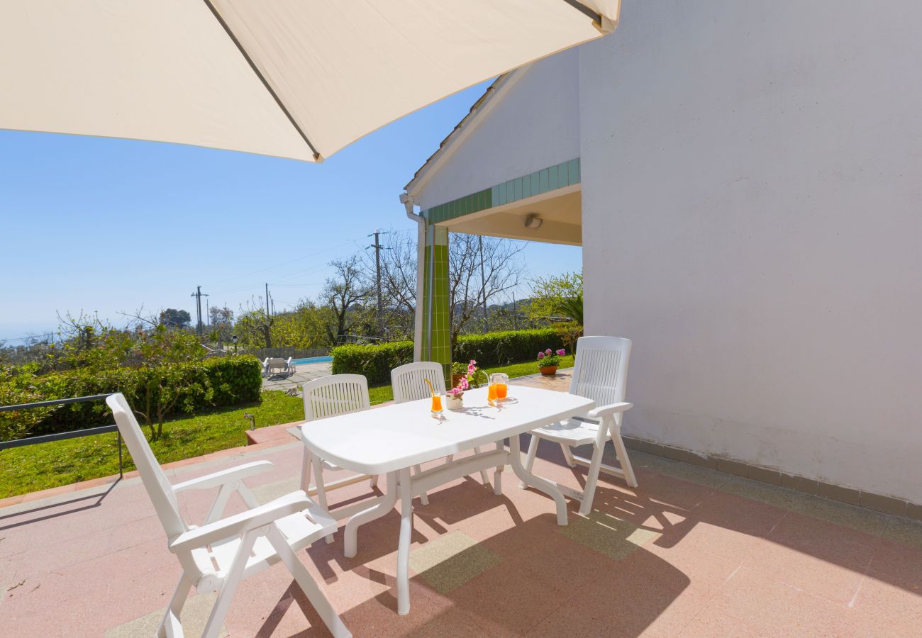 Villa in Massa Lubrense - Estate4home - Villa Corinna