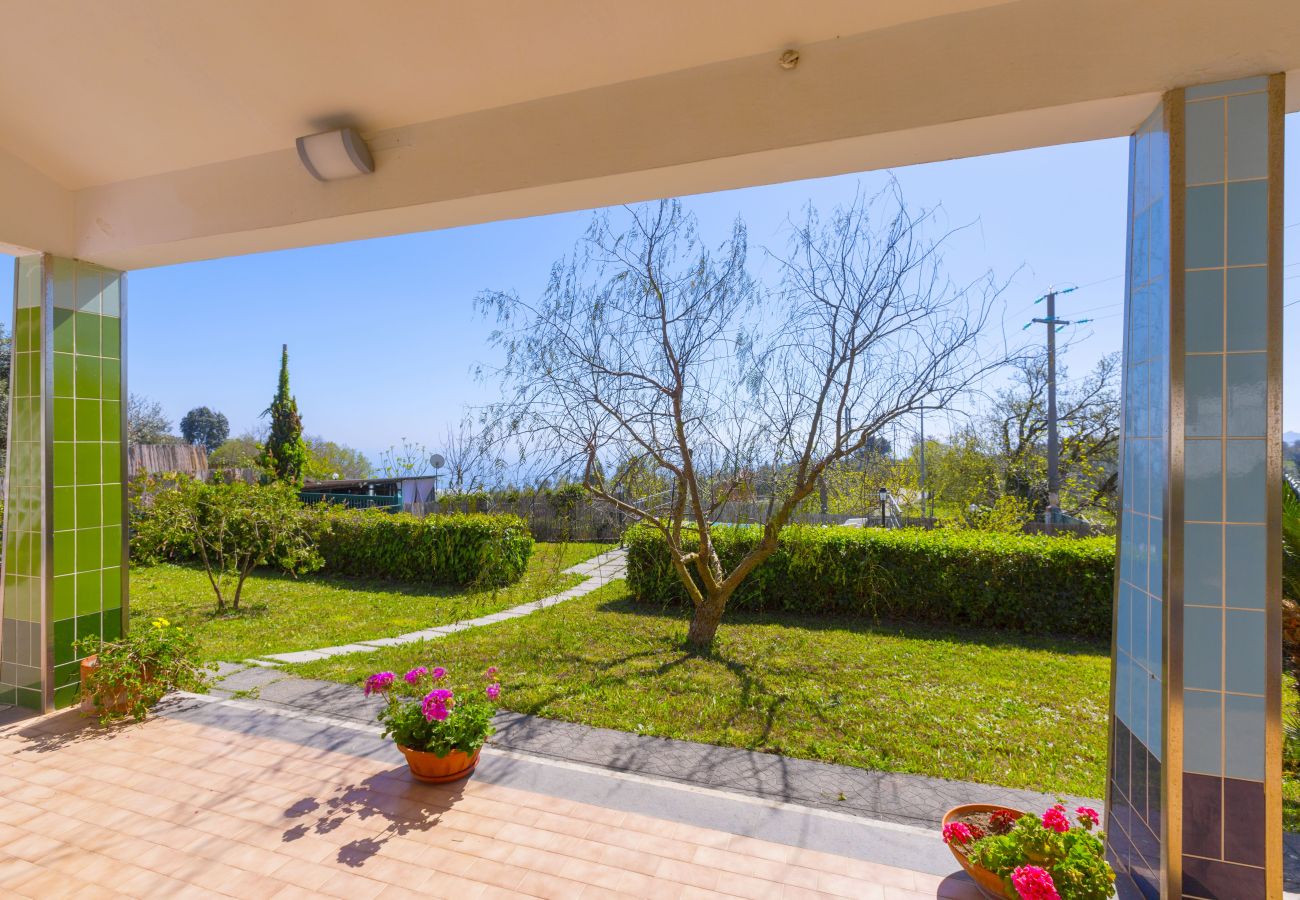 Villa in Massa Lubrense - Estate4home - Villa Corinna