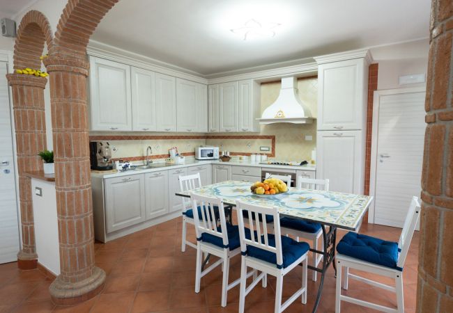 House in Tramonti - Casa Francese Relax House in Tramonti - Casa Francese Relax