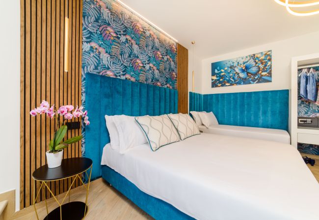 Rent by room in Piano di Sorrento - NicholHouse - Blue butterfly Rent by room in Piano di Sorrento - NicholHouse - Blue butterfly