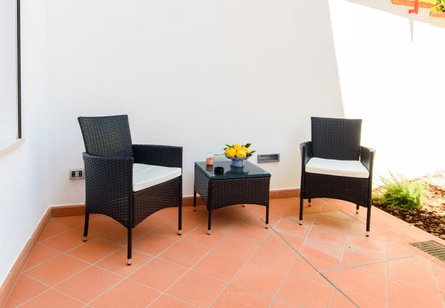 Rent by room in Piano di Sorrento - NicholHouse - Blue butterfly Rent by room in Piano di Sorrento - NicholHouse - Blue butterfly