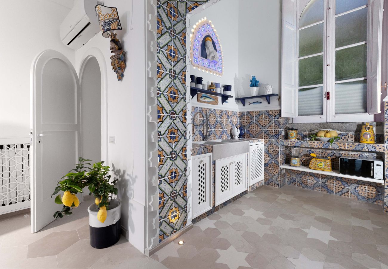 Villa in Positano - Estate4home - Regina Dar