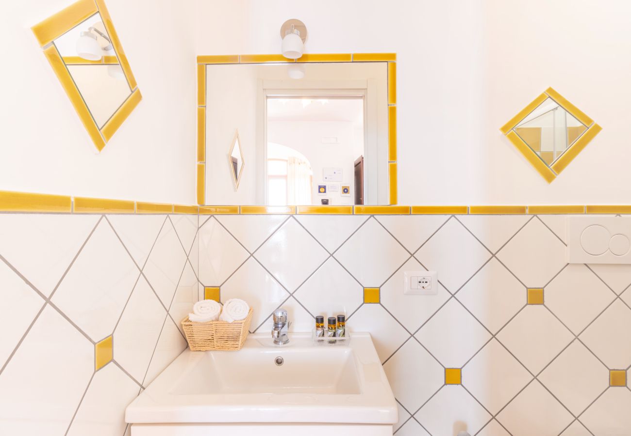 Apartment in Positano - Casa Satriano APT.