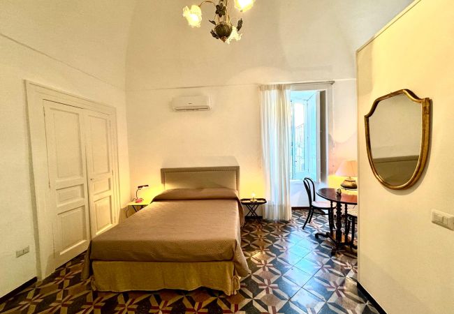 Rent by room in Meta - Meta CC Palace: Donna Rita Rent by room in Meta - Meta CC Palace: Donna Rita