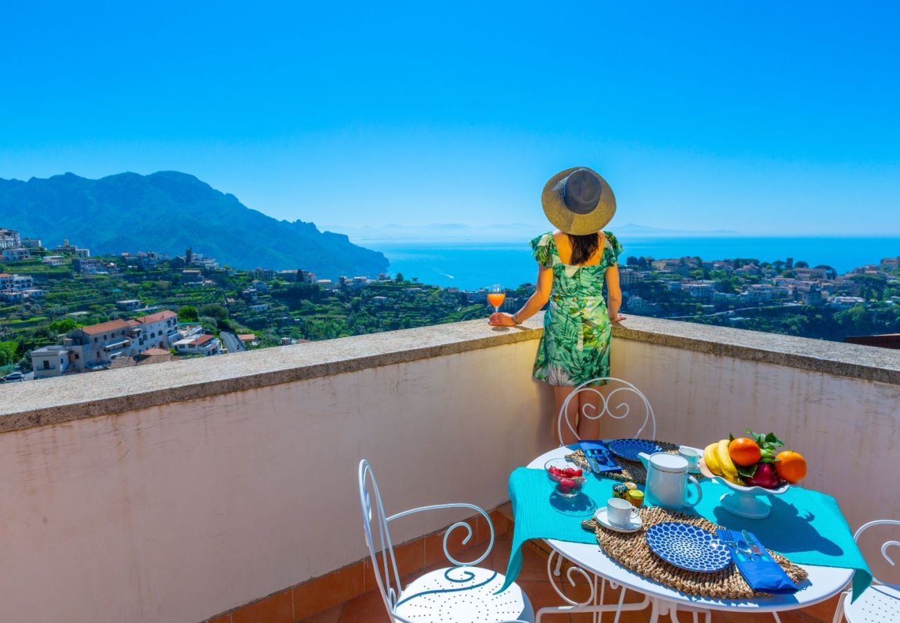 Rent by room in Scala - De Pando Panoramic Suites 1086 -San Pietro