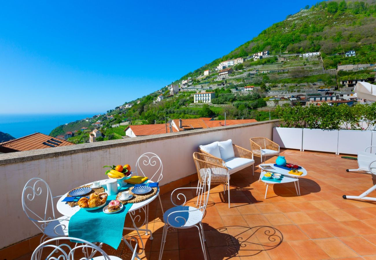 Rent by room in Scala - De Pando Panoramic Suites 1086 -San Pietro